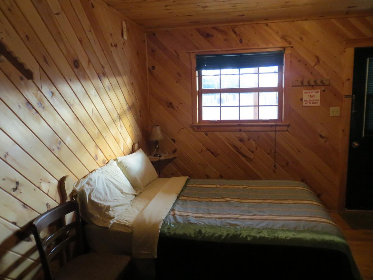 Nine Pine Cottage Miramichi Bilik gambar