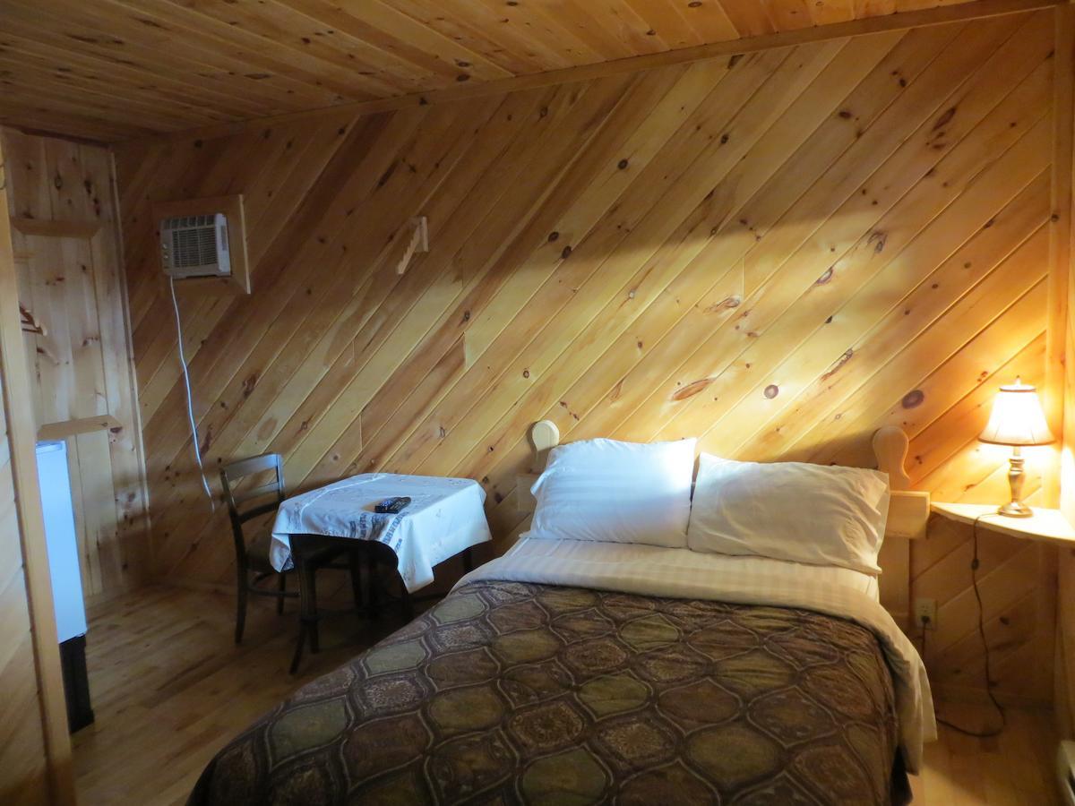 Nine Pine Cottage Miramichi Bilik gambar