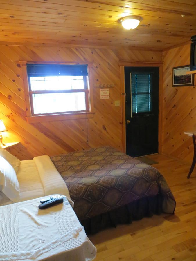 Nine Pine Cottage Miramichi Luaran gambar